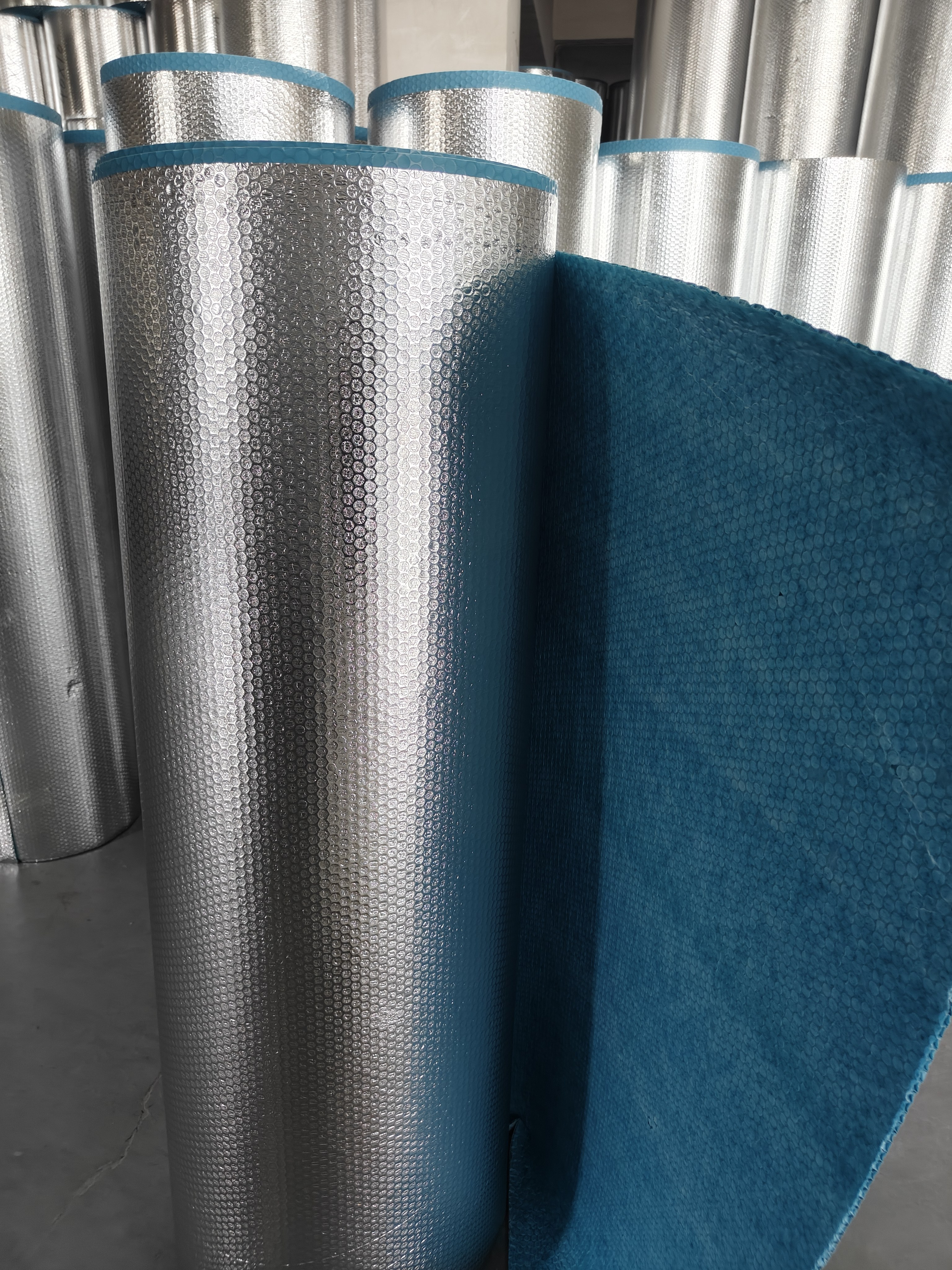 加厚气泡铝膜 红木家具包装膜铝泡棉 防震防摔 快递打包 厂家直供