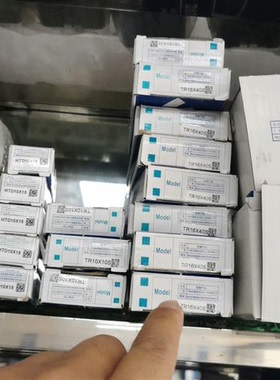 全新库存亚德客双杆气缸TR16-40S库存9个全新议价