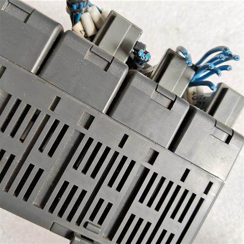 全新库存拆机光杨D2-04B,D2-16ND3-2.D2-12TR.全新议价