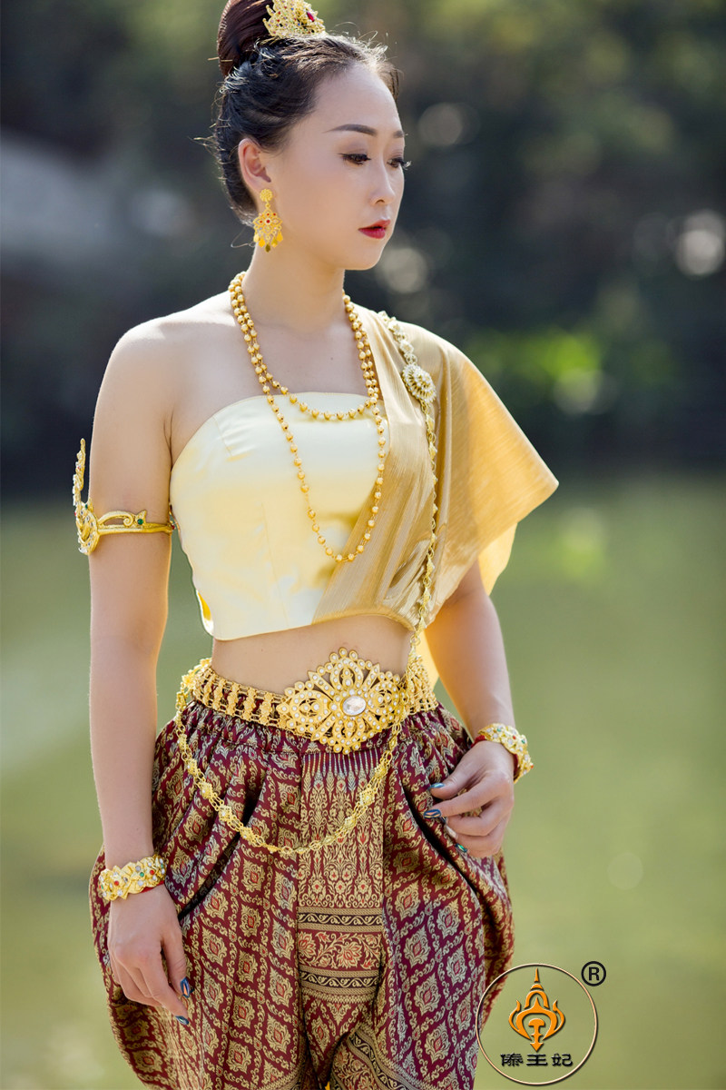 傣王妃服饰泰国时尚传统傣族泼水节盛装夏季抹胸泰式会所迎宾服