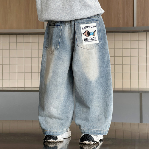 又酷又飒的男童裤子春装2026新款儿童阔腿裤宝宝弯刀牛仔裤潮酷帅