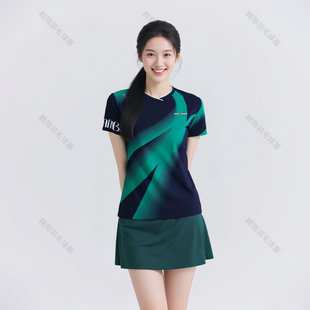 羽毛球服女高颜值套装2025新款超好看速干上衣夏季运动服球衣短袖