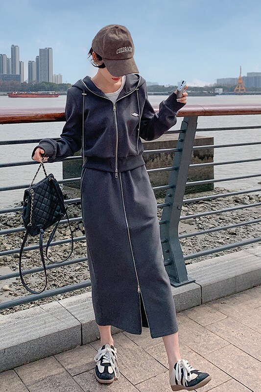 现货休闲运动套装女24秋新款美式潮牌宽松深灰色卫衣A317P155K228,女装套装/套裙,2C082