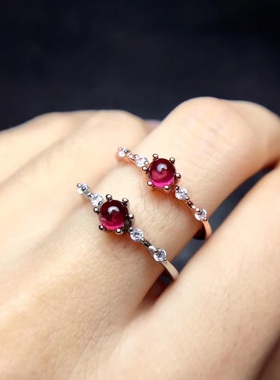 石榴石纯银镶嵌节日戒面送女友