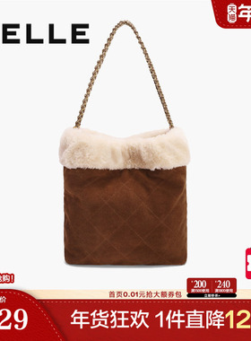 百丽包包女冬季新款复古反绒麂皮毛毛包单肩手提水桶包7715CDX4