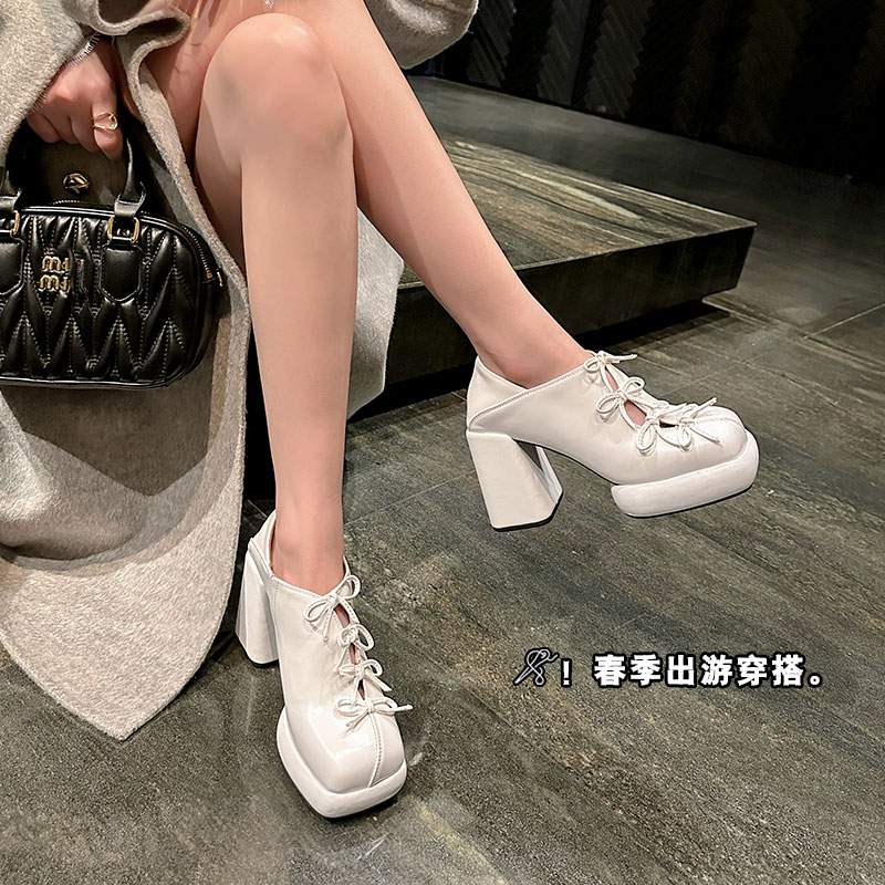 方头气质白色粗跟深口单鞋女2025春秋新款真皮蝴蝶结防水台高跟鞋