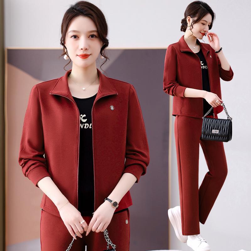 洋气运动服套装女士2025年春秋季新款休闲大码户外跑步服三件套女