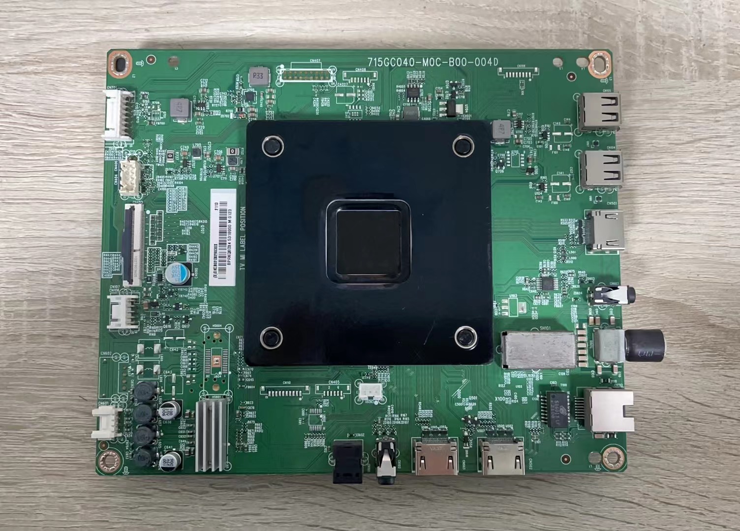 飞利浦70PUF7295/T3主板715GC040-M0C-B00-004D屏TPT700B5-U2T01D