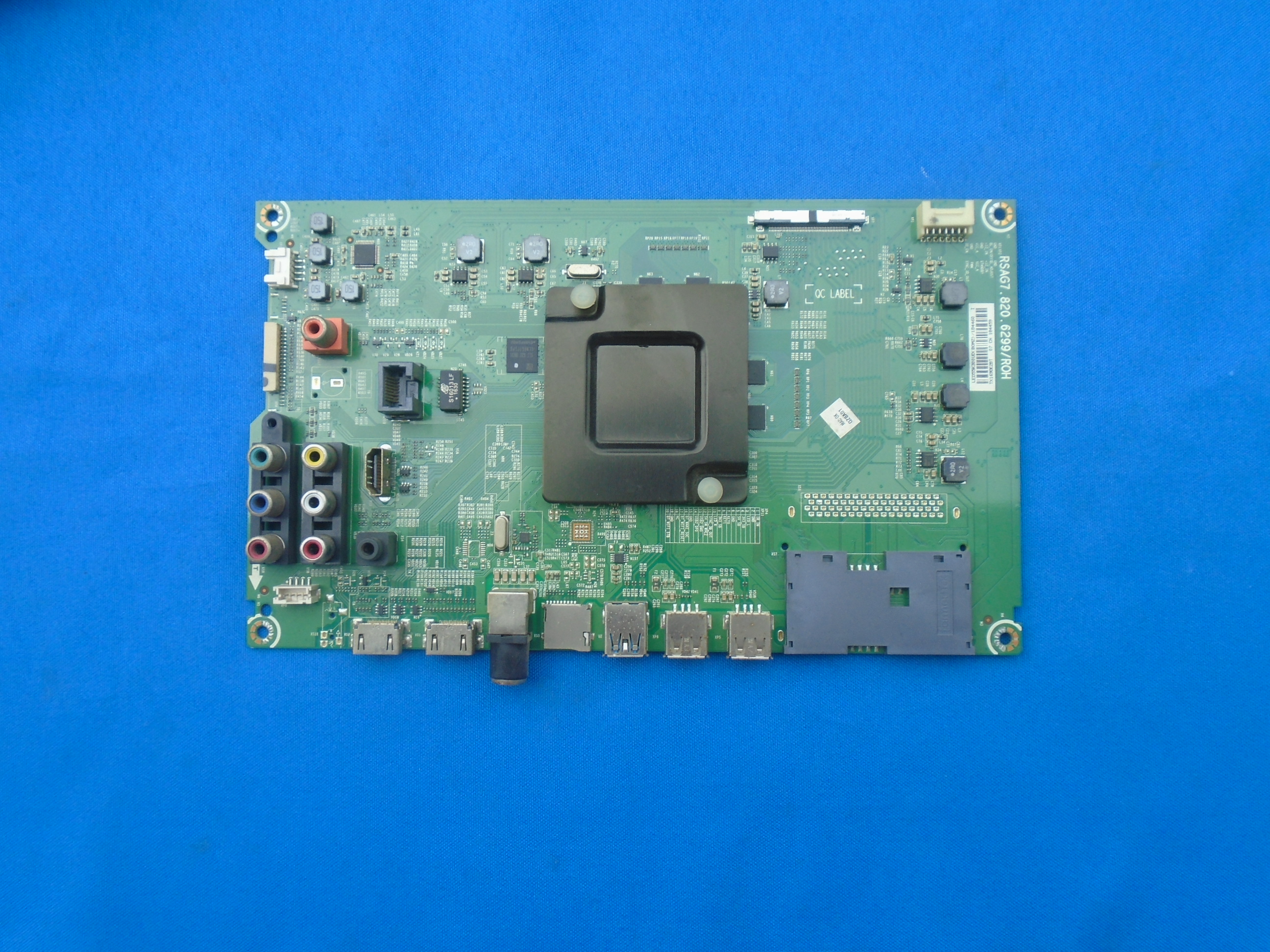 AA原装海信 LED55K300UD(BOM2)主板RSAG7.820.6299屏HD550DU-B71