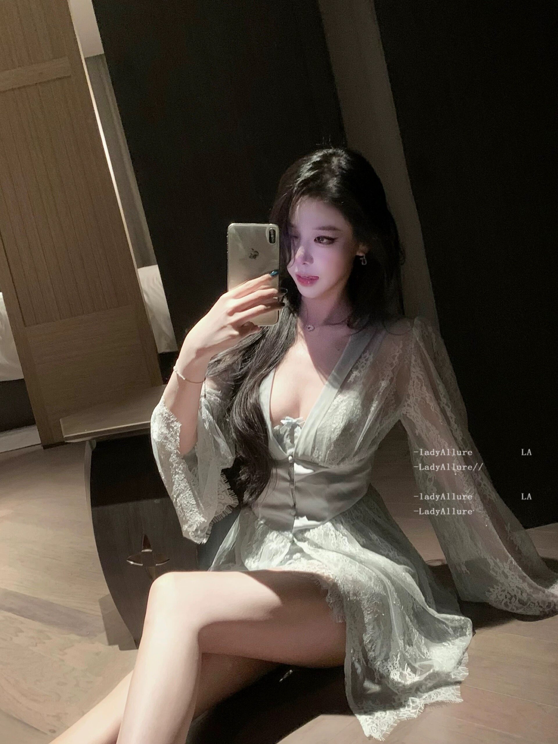 纯欲性感蕾丝V领吊带睡裙套装