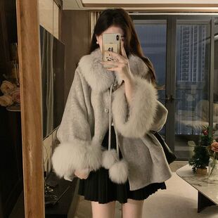 宽松斗篷羊毛大衣女慵懒风双面呢子袖口毛加厚外套棉衣
