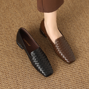 乐福休闲鞋 春季 罗马粗低跟大码 2025新款 H1613 透气真皮中口女单鞋