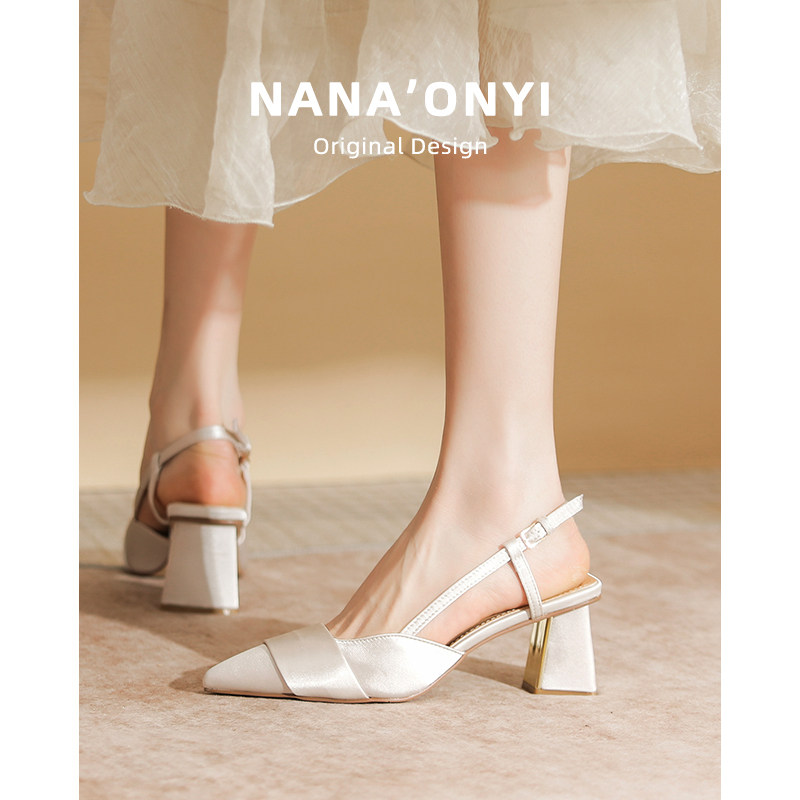 凉鞋女2025新款夏季外穿配裙子粗跟包头尖头高级感法式绝美高跟鞋