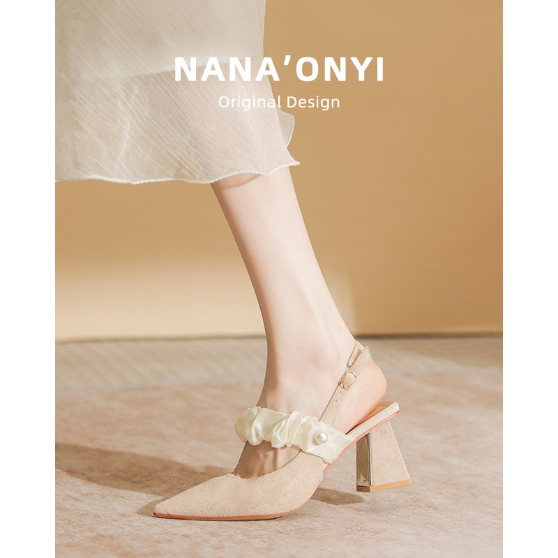 包头凉鞋女款夏季2026年新款外穿百搭不累脚法式尖头粗跟高跟鞋女