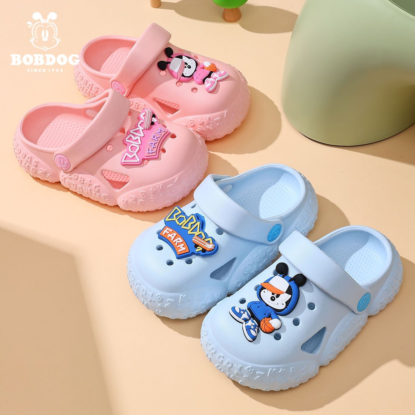 巴布豆夏季新款防滑卡通风洞洞鞋