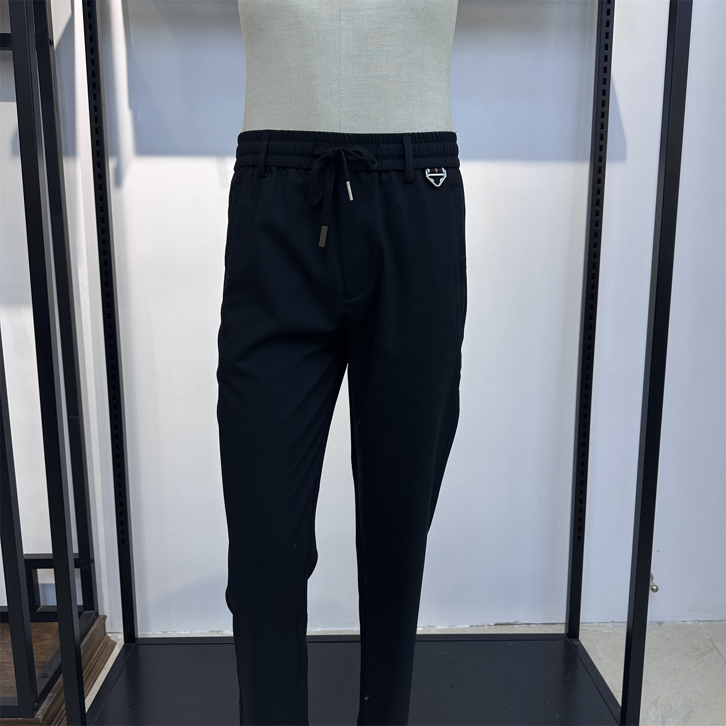 桑蚕丝面料！春夏薄款商务休闲松紧腰防盗拉链口袋男士休闲裤朗弈