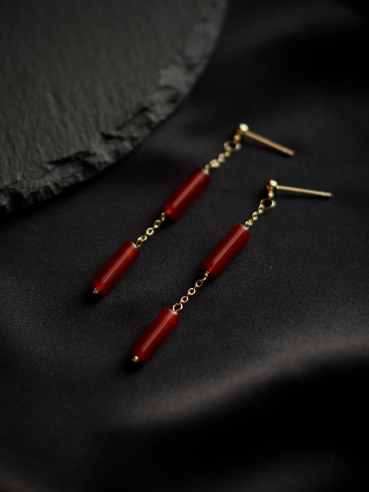 2022新款5A级925纯银红玛瑙耳饰