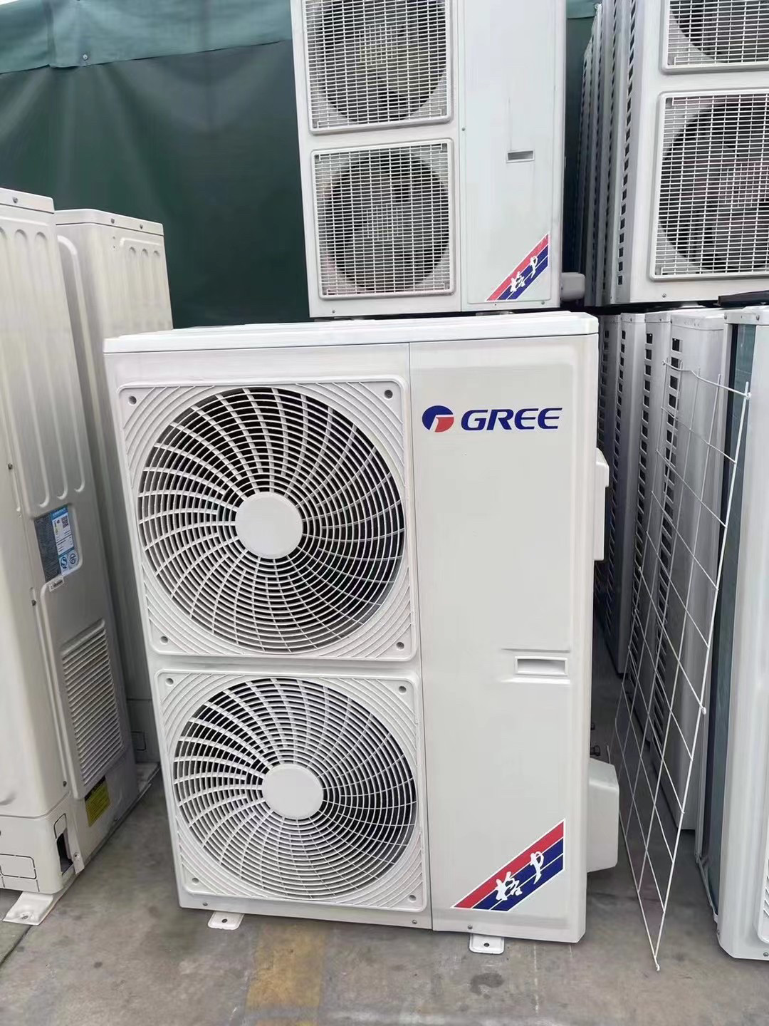 格力商用中央空调3匹5匹天花机工厂办公嵌入式吊顶天井机吸顶空调