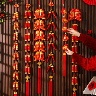 2026新年装饰过年红辣椒串鞭炮挂件春节客厅室内挂饰马年新款布置