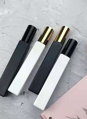 doit。出国旅游了，暂时不发货