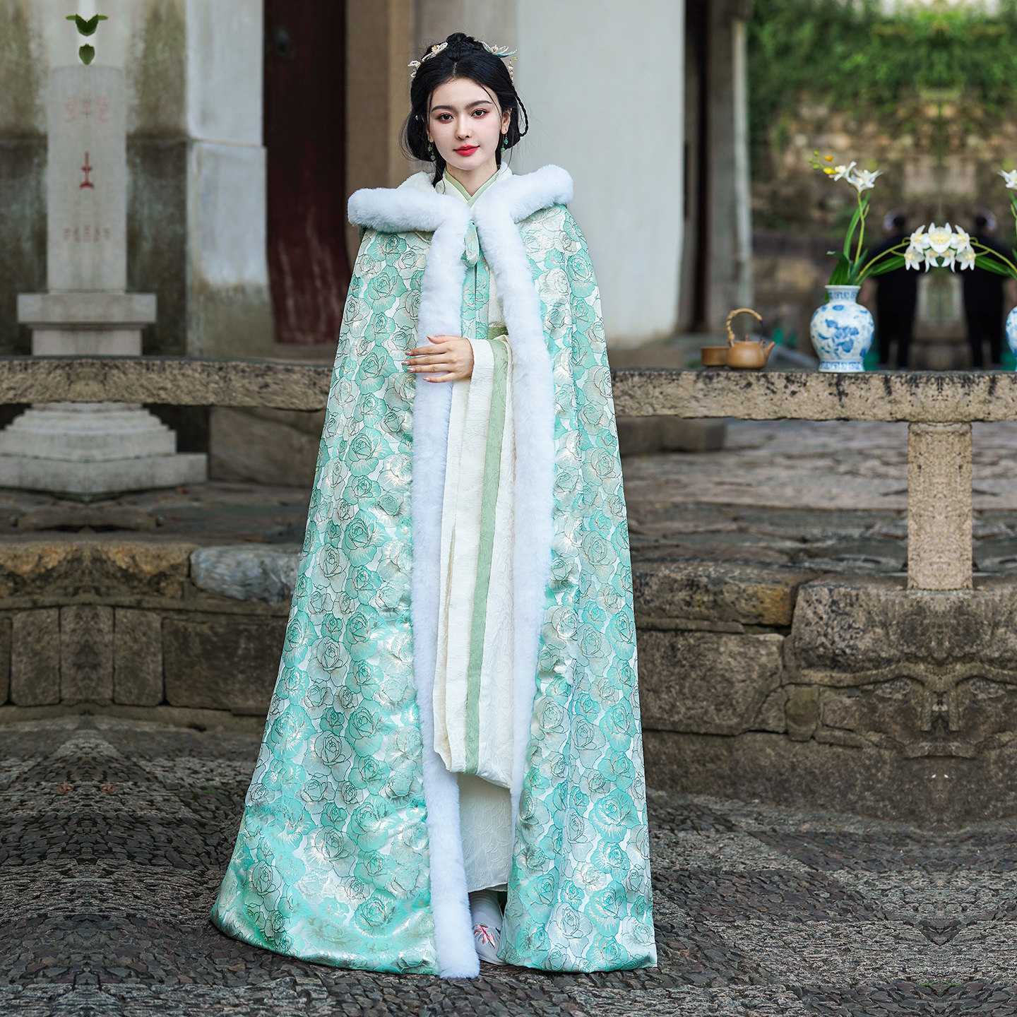 青色古装复古大氅披肩斗篷汉服冬