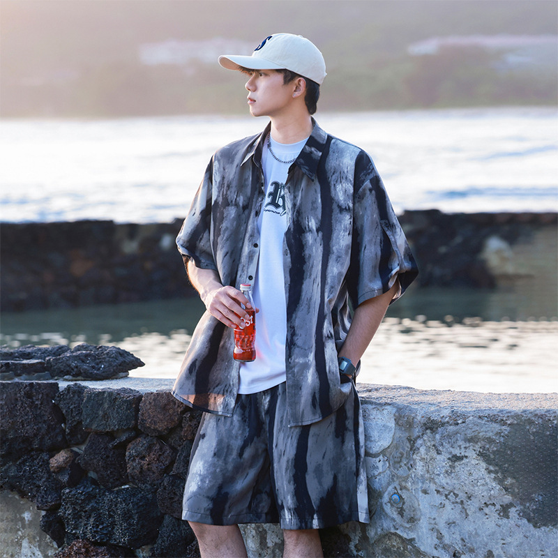 冰丝扎染运动套装男夏季潮牌痞帅宽松短袖衬衫休闲两件套2025新款