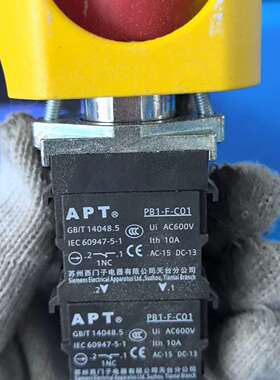 常开触点 PB1-F-C01-议价；