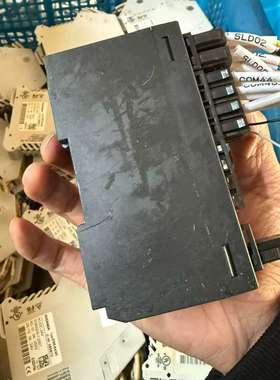 三菱接线端子AJ65VBTCU-68DAVN，单价50，打包-议价