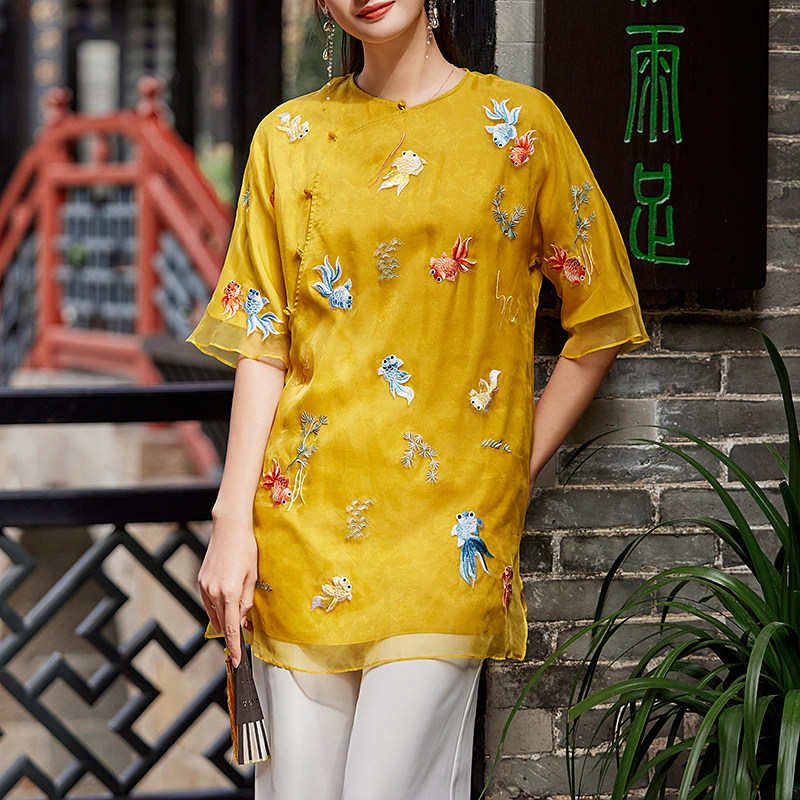 新中式复古国风刺绣上衣图片