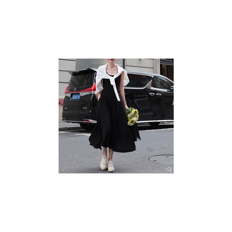 고급 대기 프렌치 슬림 블랙 서스펜더 드레스 여성 여름 착용 햅번 리틀 블랙 드레스 슬림 바닥 다목적 스티치