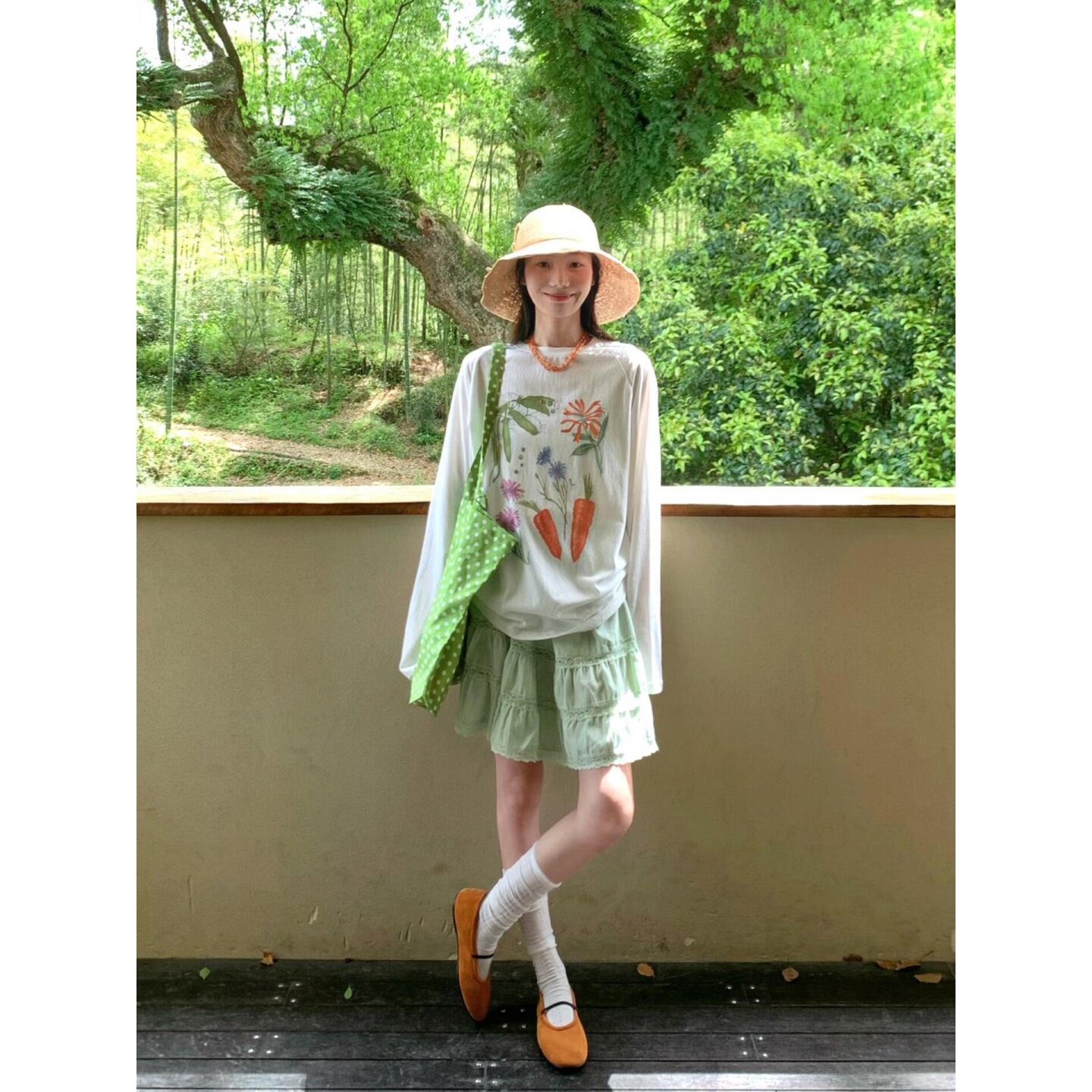 日系小清新设计感薄荷绿色半身短裙女甜美学院风蕾丝拼接花边中裙