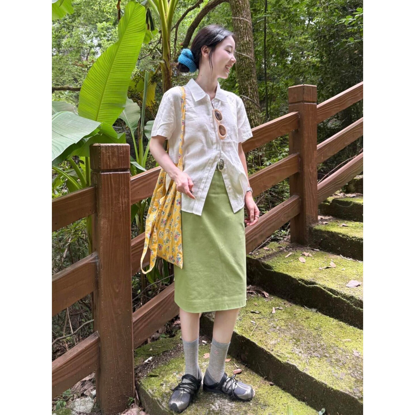 自制日系白色正肩polo领短袖衬衫女夏季简约宽松百搭通勤显瘦衬衣