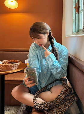 自制甜美日系湖蓝色格子衬衫女夏慵懒风文艺Polo翻领长袖休闲衬衣