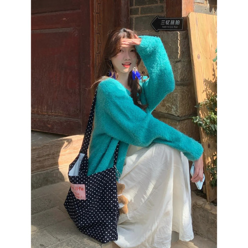 自制甜美日系湖绿色圆领毛衣外套