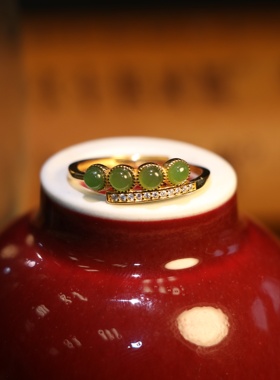 碧玉戒指女款925银镶嵌