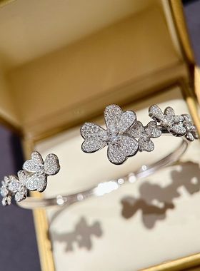 S925纯银三叶草满钻手镯繁华七朵花开口手镯轻奢名媛高级感厚重感
