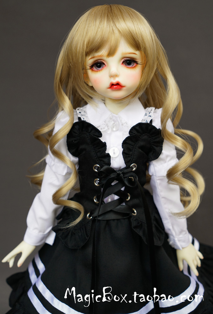 BJDMSD娃娃衣黑白洋装