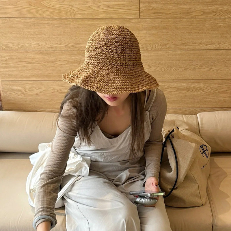 草帽女夏季简约手工草编复古钩针渔夫帽大帽沿可折叠户外遮阳帽子