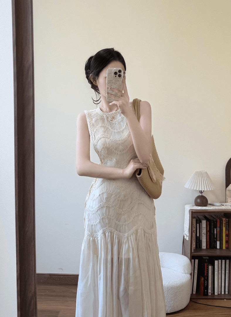 气质无袖法式重工网纱拼接背心连衣裙新款高感轻奢垂感长裙