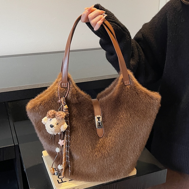 冬季毛绒腋下包大容量通勤托特包