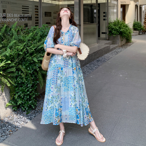 气质感法式超仙碎花连衣裙女夏2025新款海边度假长裙今年流行爆款图片