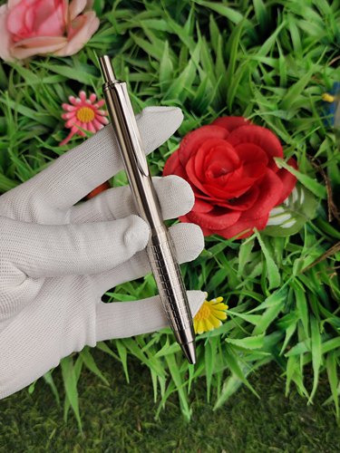 新款钛合金按动笔按压笔ll 笔后日本un85nk6中性笔g5笔芯非全金属