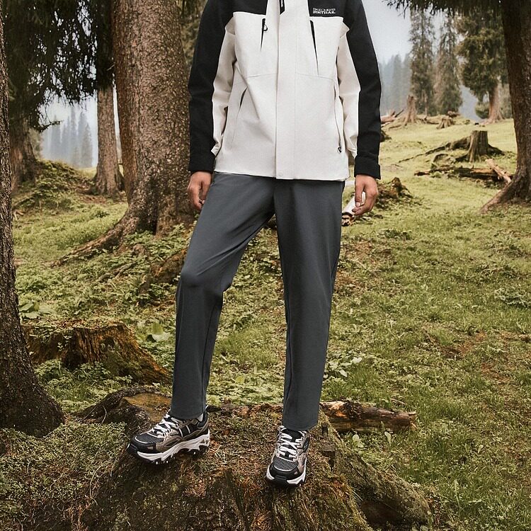 Skechers斯凯奇男士秋季新款防水透湿梭织户外休闲长裤P325M110