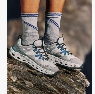 Skechers斯凯奇云海春季