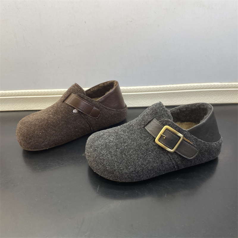 2025圆头冬季新款毛绒勃肯鞋