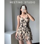 高腰遮肚显瘦性感泳装 泡温泉泳衣女2025新款 保守韩国ins连体裙式