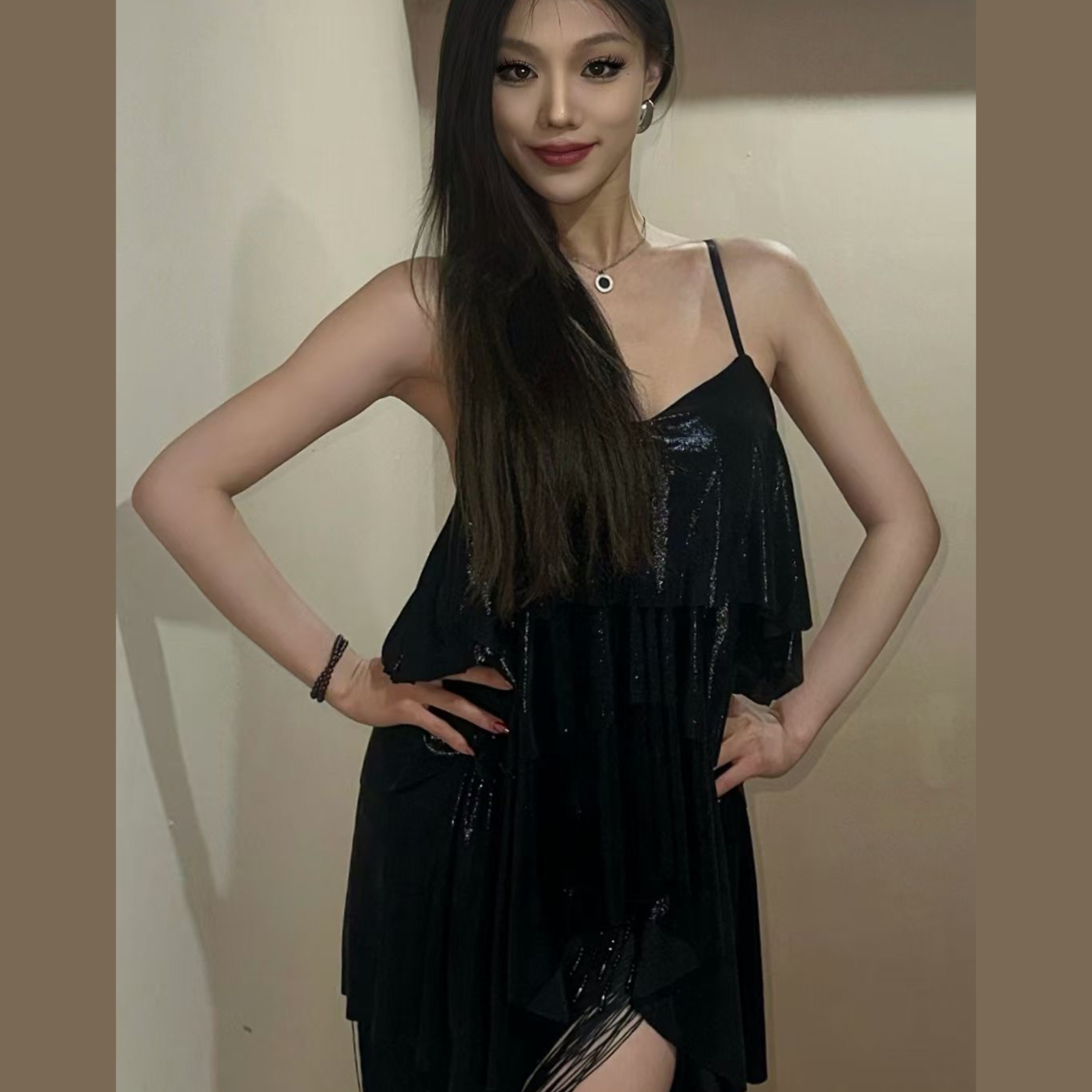Loyal舞服细闪小黑裙含胸垫荷叶边上衣夏新款拉丁舞练功服教课