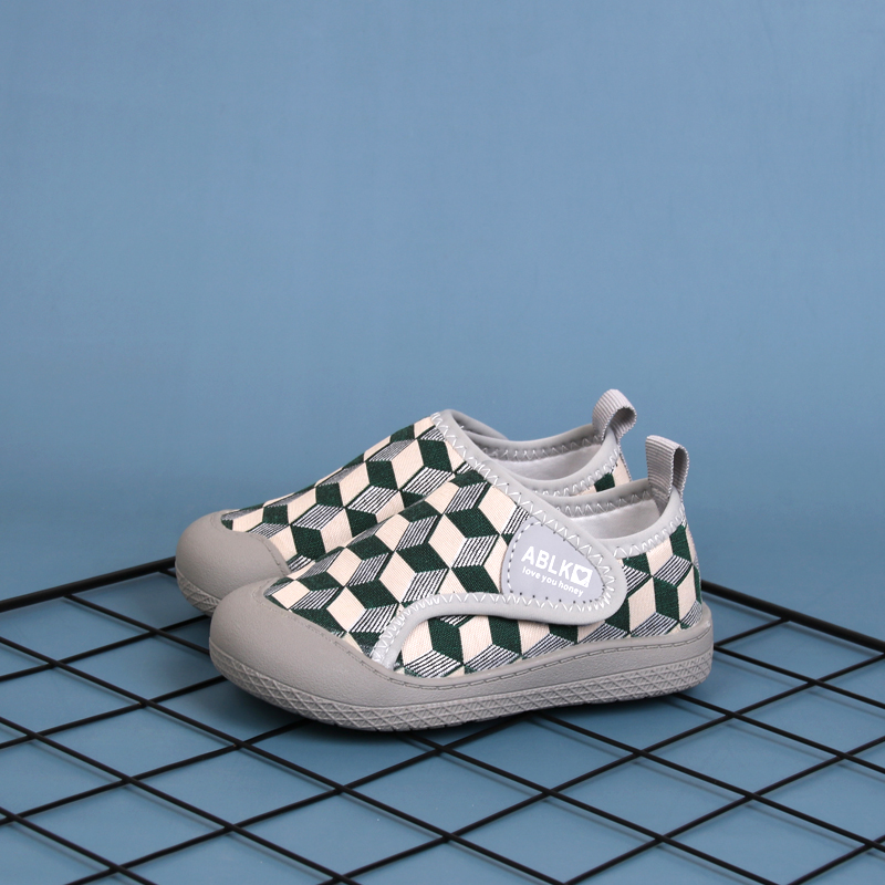 春秋款男童幼儿园室内鞋