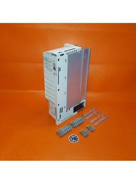 Lenze E82EV222K4B / E82EV222_4B / ID 00450775 / Prod.No. 454