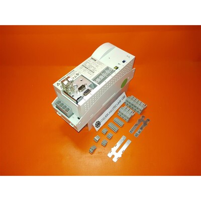 Lenze Servo Drive Achsmodul Type: ECSEA004C4B / A-SW: 1.0 -